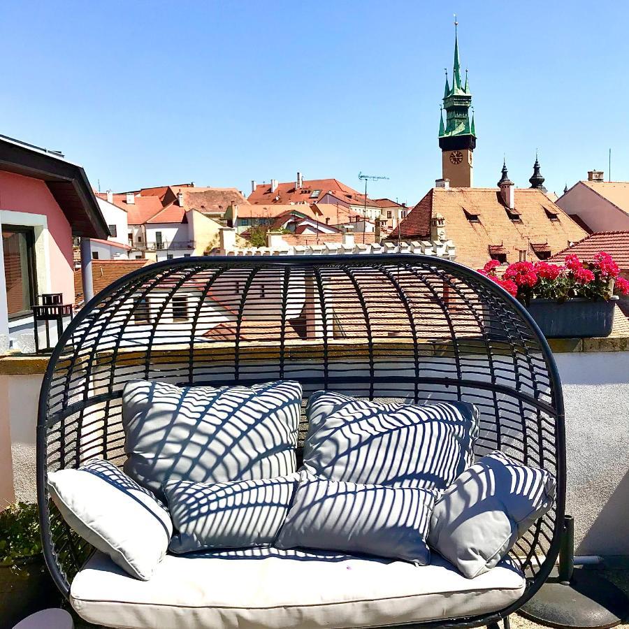 Boutique Apartments U Rolanda, Mikulasske Namesti Znojmo Kültér fotó