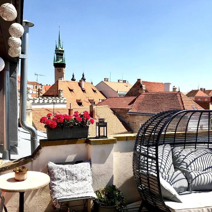 Boutique Apartments U Rolanda, Mikulasske Namesti Znojmo Kültér fotó