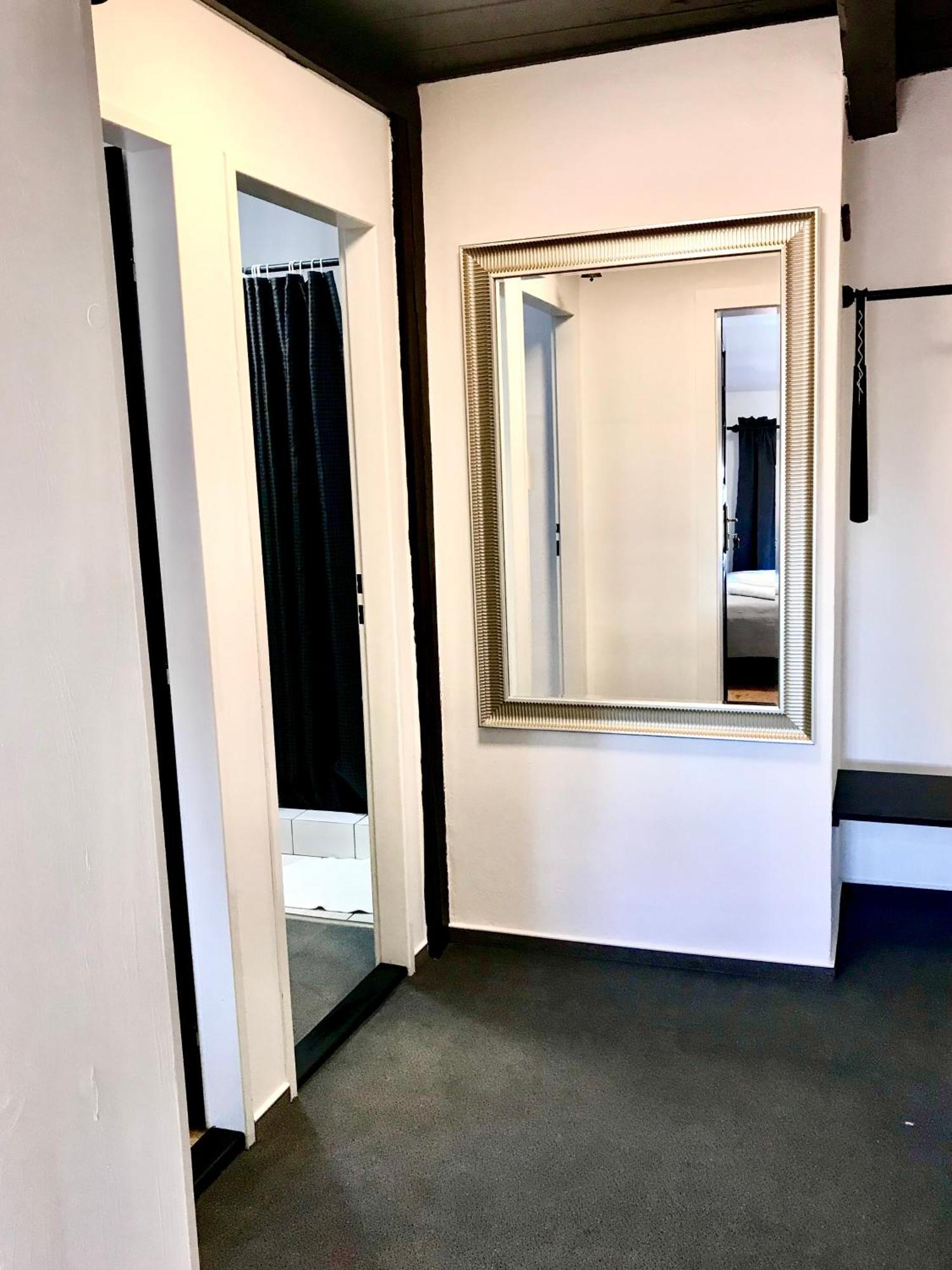 Boutique Apartments U Rolanda, Mikulasske Namesti Znojmo Szoba fotó