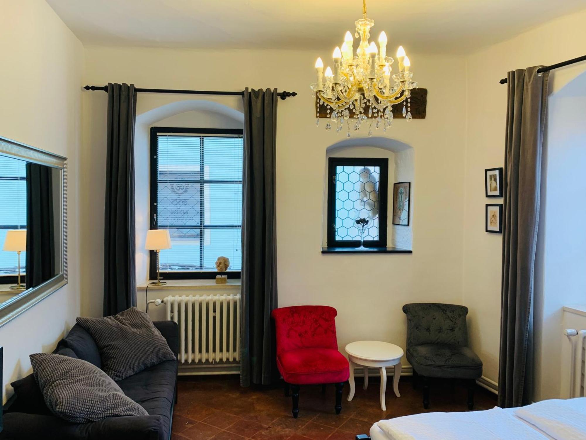 Boutique Apartments U Rolanda, Mikulasske Namesti Znojmo Kültér fotó