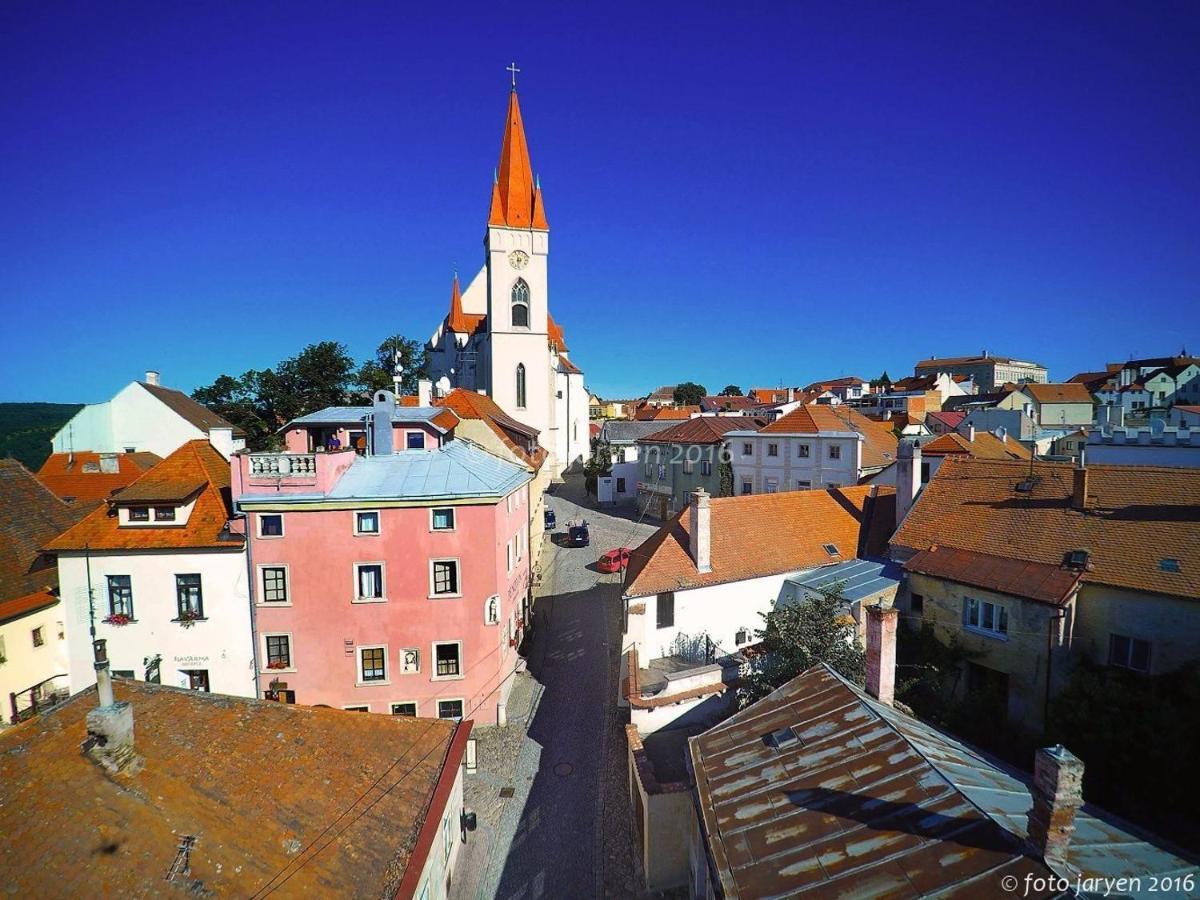 Boutique Apartments U Rolanda, Mikulasske Namesti Znojmo Kültér fotó